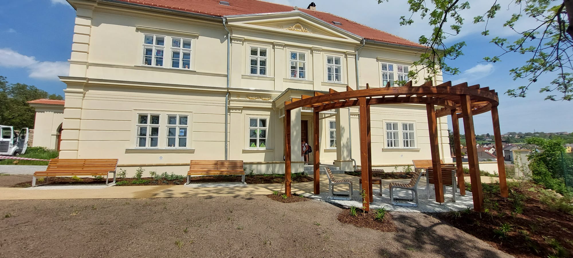 Dobrovice, fara 22